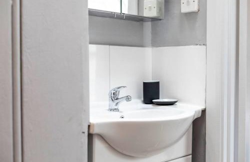 Pembridge Apartment | 2 Bedroom Flat in Notting Hill