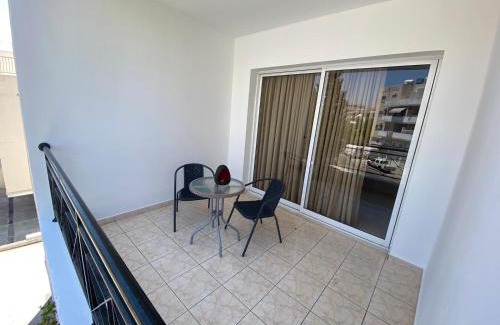 Paphos Apartment | 2 bedroom flat in Paphos