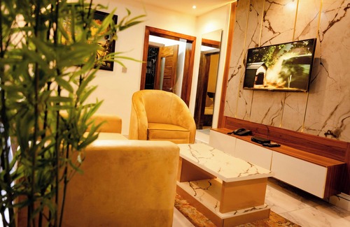 Lekki Phase 1 Apartment | 2-Bedroom Flat Lekki Phase 1 - Pool - Spa