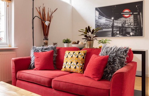 Churchill Apartment | 2 Bedroom Flat-Victoria Station