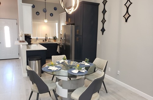 Fountain Hills House | 2 Bedroom Fountain Hills Retreat w Jacuzzi ,Pet Friendly!