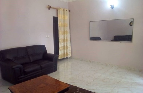 Yaounde Apartment | 2 bedroom furnished apartment Ekoumdoum