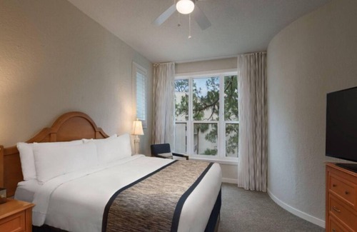 Sea Pines Resort | 2 Bedroom Garden View at Marriott's Monarch at Sea Pines