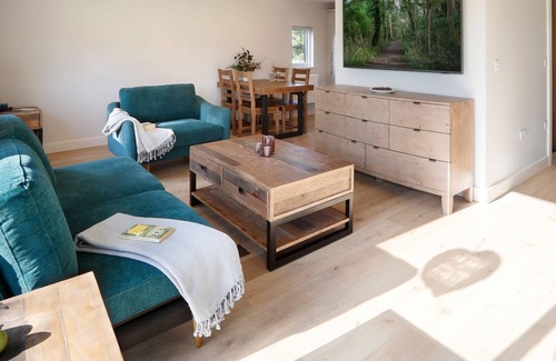 Dorsington Cottage | 2 bedroom accommodation in Dorsington, near Stratford-Upon-Avon