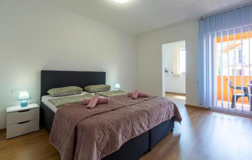 Babici Apartment | 2 Bedroom Gorgeous Apartment In Umag