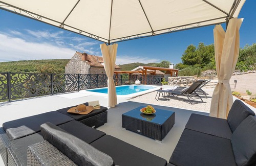 Smokvica House | 2 bedroom gorgeous home in Smokvica