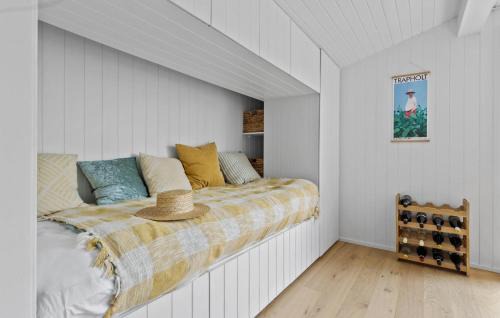 Øksenmølle House | 2 Bedroom Gorgeous Home In Ebeltoft