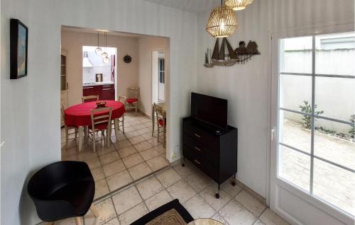Royan House | 2 Bedroom Gorgeous Home In Royan