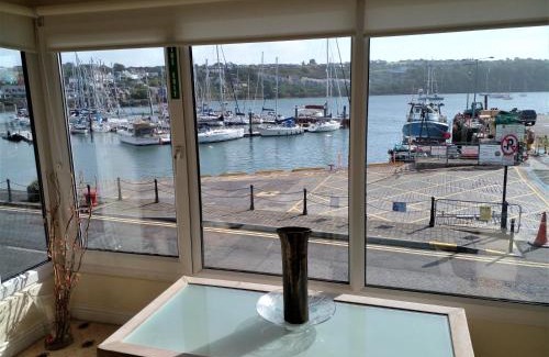 Kinsale Apartment | 2 bedroom harbour view apartment in Kinsale