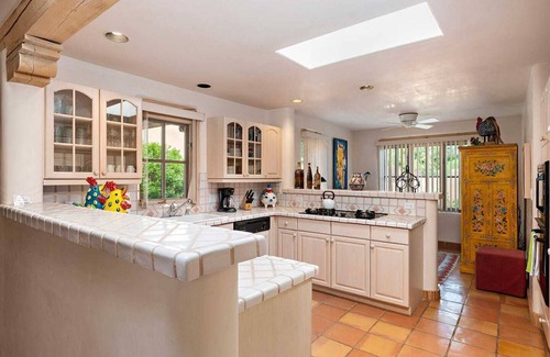 Quail Run House | 2-Bedroom Home for 4, Great Amenities - Pool, Hot Tubs, Golf and more
