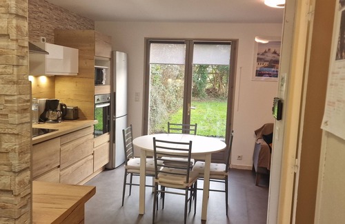 La Roche-Derrien House | 2-bedroom house, near (15mns) côtes de Granit Rose, des Ajoncs and du Goëlo.