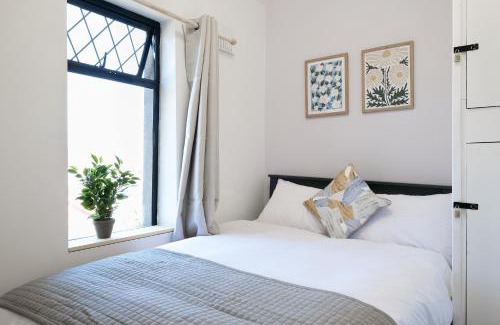 City Centre Dublin Villa | 2 Bedroom house 12 Rutland