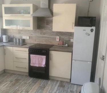 Belfast House | 2 bedroom house Belfast city