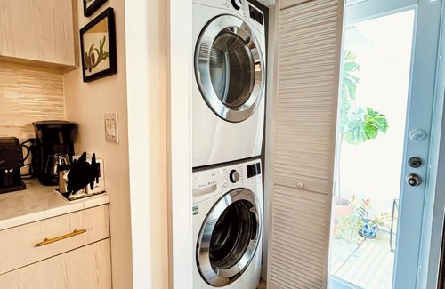 Miami Shores House | 2-bedroom house in beautiful El Portal with huge backyard