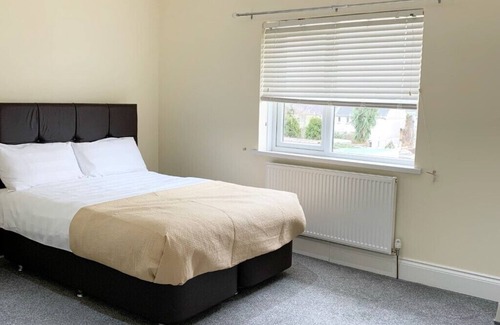 Pembroke Dock House | 2 Bedroom House located in Pembrokeshire
