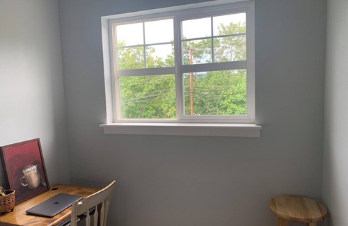 Poulsbo House | 2-bedroom house walkable to quaint downtown Poulsbo with WiFi