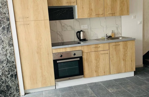 Broons House | 2-bedroom house with jacuzzi for up to 4 people with family and friends
