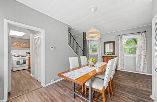 Kamm's Corners House | 2 Bedroom in Kamm's Corner!