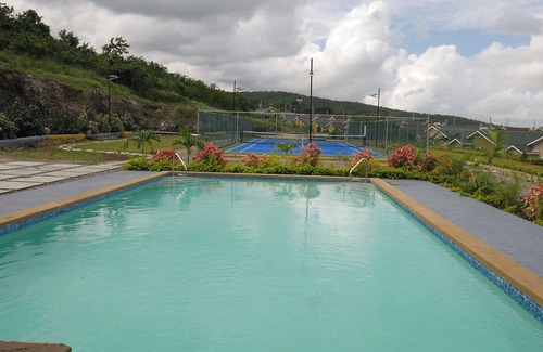 Falmouth House | 2 Bedroom House near Martha Brae River Rafting