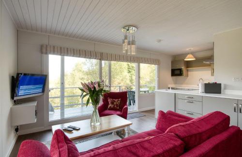 Crianlarich House | 2 bedroom lodge with stunning loch mountain views