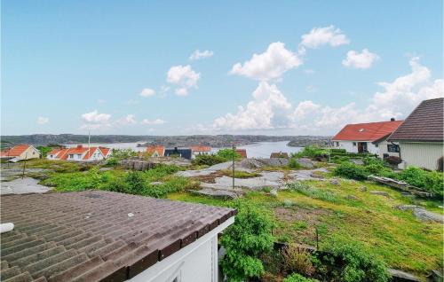 Kungshamn Apartment | 2 Bedroom Lovely Apartment In Kungshamn