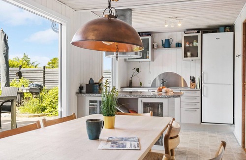 Beder Malling House | 2 bedroom lovely home in Malling