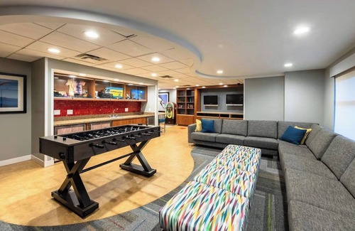 South Lake Tahoe Hotel | 2 Bedroom - Marriott's Timber Lodge Tahoe in Heavenly - Ski In/Ski Out Sleeps 8!