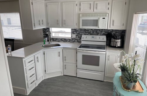 Nettles Island House | 2-bedroom mobile home just 6 minutes to Fort Pierce Beach