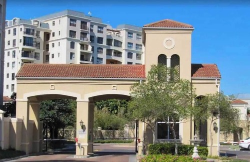 Century City Apartment | 2 Bedroom, Mountain View Penthouse, Century City