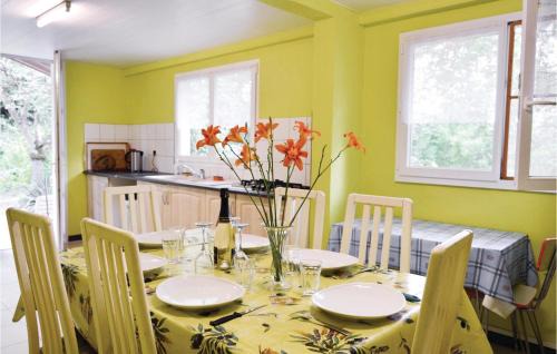 Athis House | 2 Bedroom Nice Home In Athis