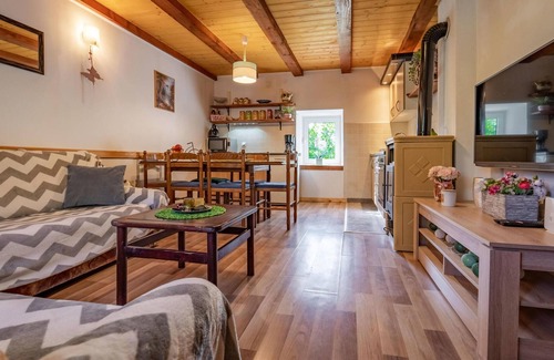 Benkovac Fuzinski House | 2 bedroom nice home in Fuzine