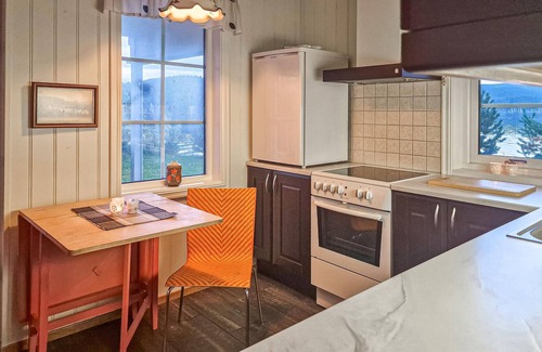 Stjordal House | 2 bedroom nice home in Skatval