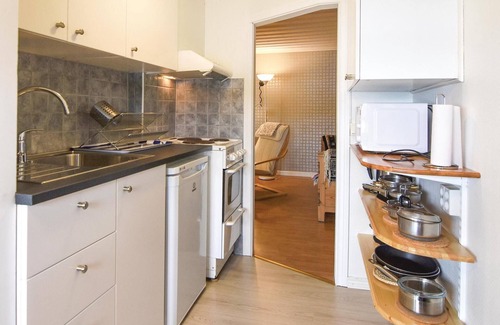Klassbol House | 2 bedroom nice home in Klässbol