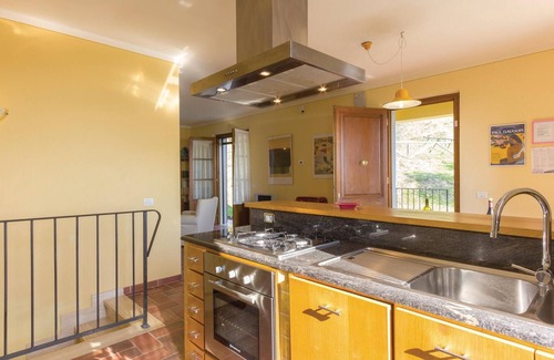 Pedona House | 2 bedroom nice home in Camaiore LU