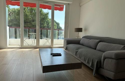 La Californie Apartment | 2 Bedroom Ocean view Apartment