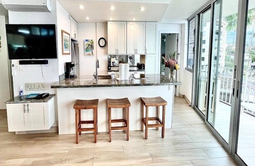 Kihei Condo | 2 Bedroom Overlooking Beach and Ocean