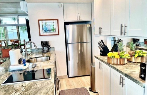 Kihei Condo | 2 Bedroom Overlooking Beach and Ocean
