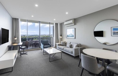 Waterloo Apartment | 2 Bedroom Park Suite at Waterloo Sydney