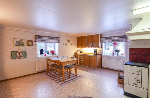 Eksharad House | 2 bedroom pet friendly home in Ekshärad