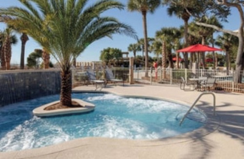 Oceanside Resort | 2-bedroom resort in superb Hilton Head Island with AC, fitness room, WiFi