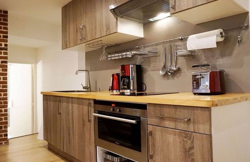 Old Town Apartment | 2-bedroom rental in the heart of the old Nice, a few steps away from Promenade