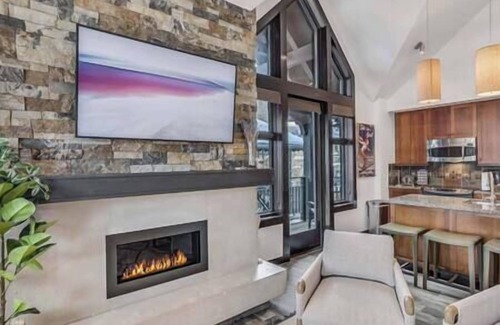 Snowmass Village Condo | 2 Bedroom Snowmass Base Village Condo, Ski-In/Out