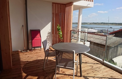 La Teste-de-Buch Apartment | 2-bedroom south-facing apartment Arcachon front line