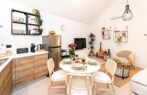 Dracevica House | 2 bedroom stunning home in Nerezisca