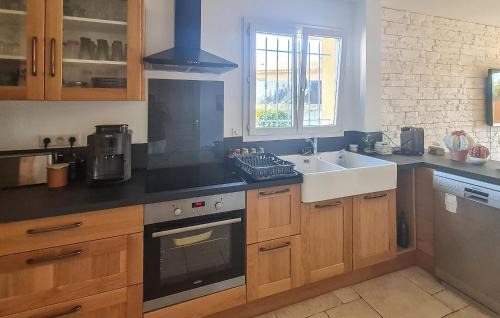 La Farlede House | 2 Bedroom Stunning Home In La Farlede