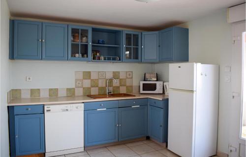 Pleubian House | 2 Bedroom Stunning Home In Pleubian