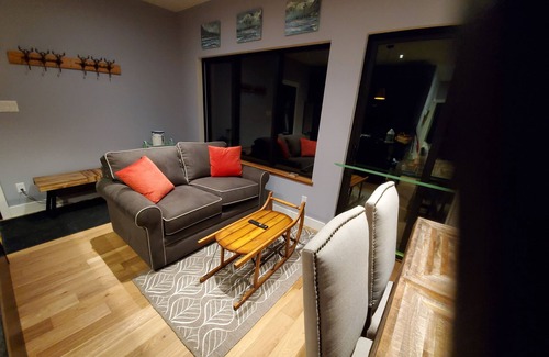 East Kootenay Apartment | 2 Bedroom suite located 150 steps from the Timber Express Quad Chair