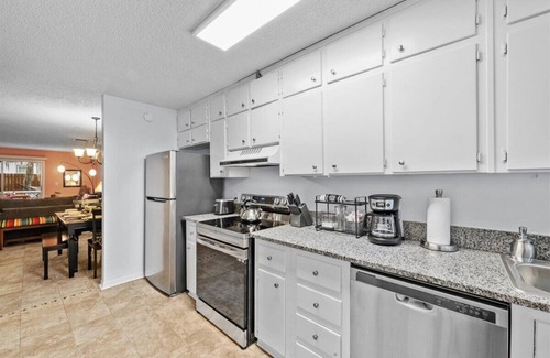 Jacksonville House | 2 BEDROOM TOWNHOME IN ORTEGA - 1 Block From St. John's River