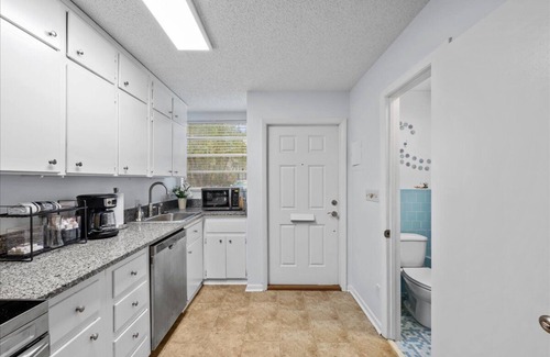 Jacksonville House | 2 BEDROOM TOWNHOME IN ORTEGA - 1 Block From St. John's River
