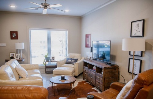 Ruston House | 2-bedroom Townhome - Walk to Louisiana Tech campus & Downtown Ruston.